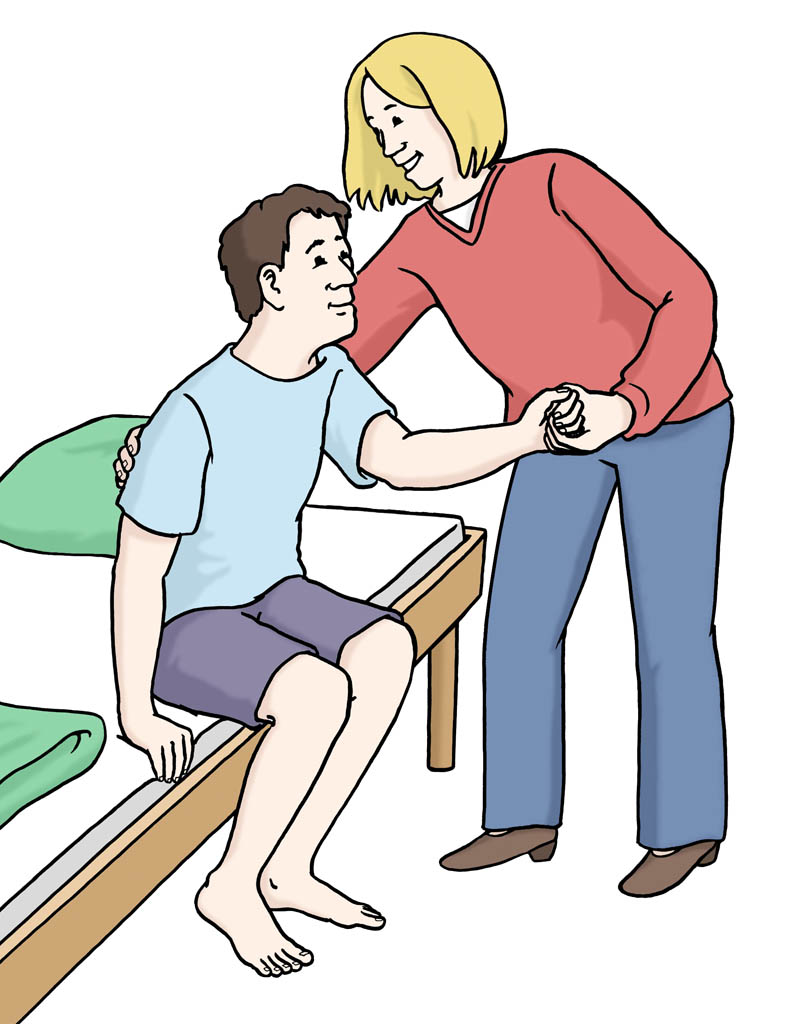 Assistenz Pflege: eine Frau hilft einem jungen Mann, aus dem Bett aufzustehen