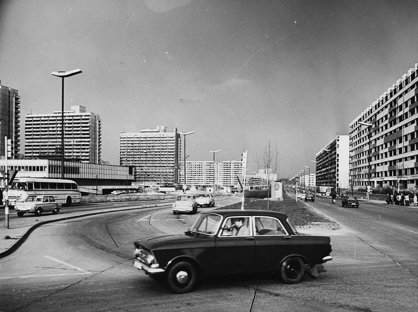 Kreuzung Zollrain/Magistrale um 1970 | © Herbert Lachmann, Stadtarchiv Halle