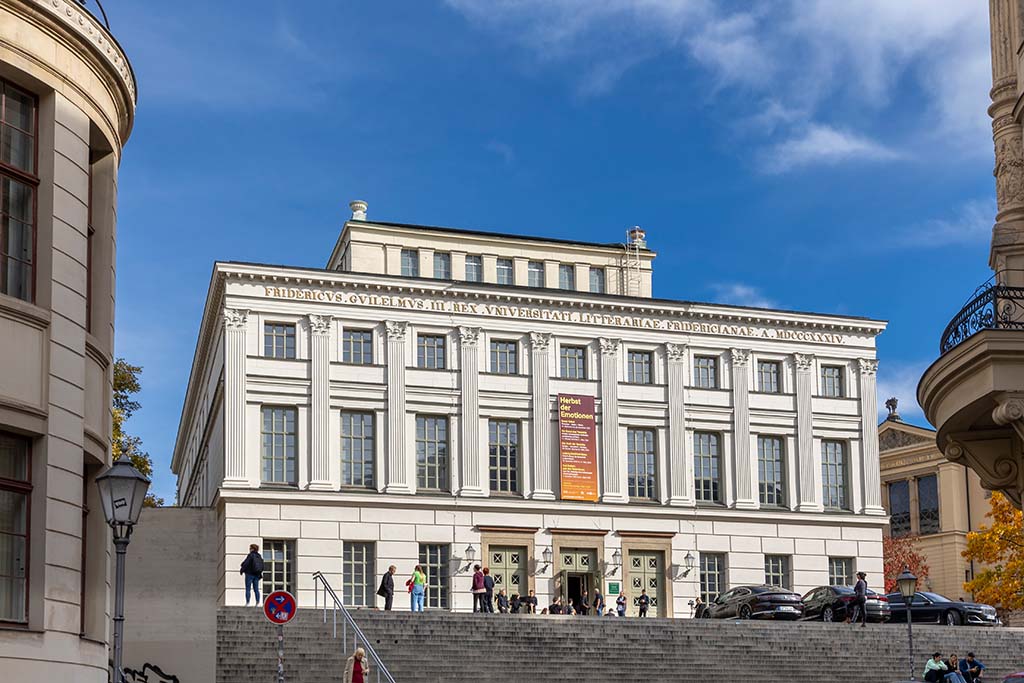 Löwengebäude der Universität