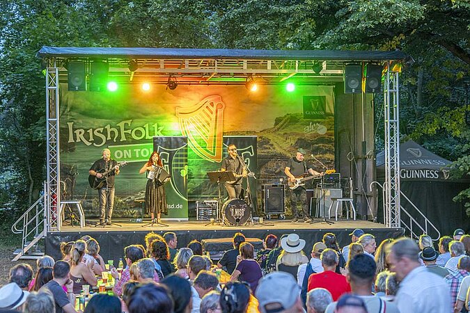 laternenfest-2024-halle-saale-h-ndelstadt