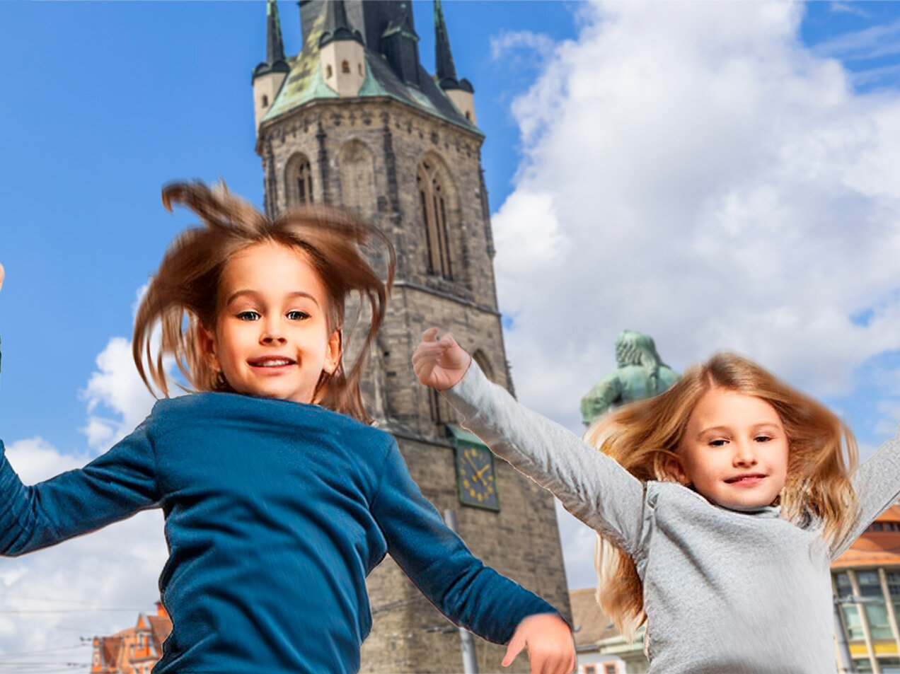 Hüpfende Kinder vor Halle-Silhouette