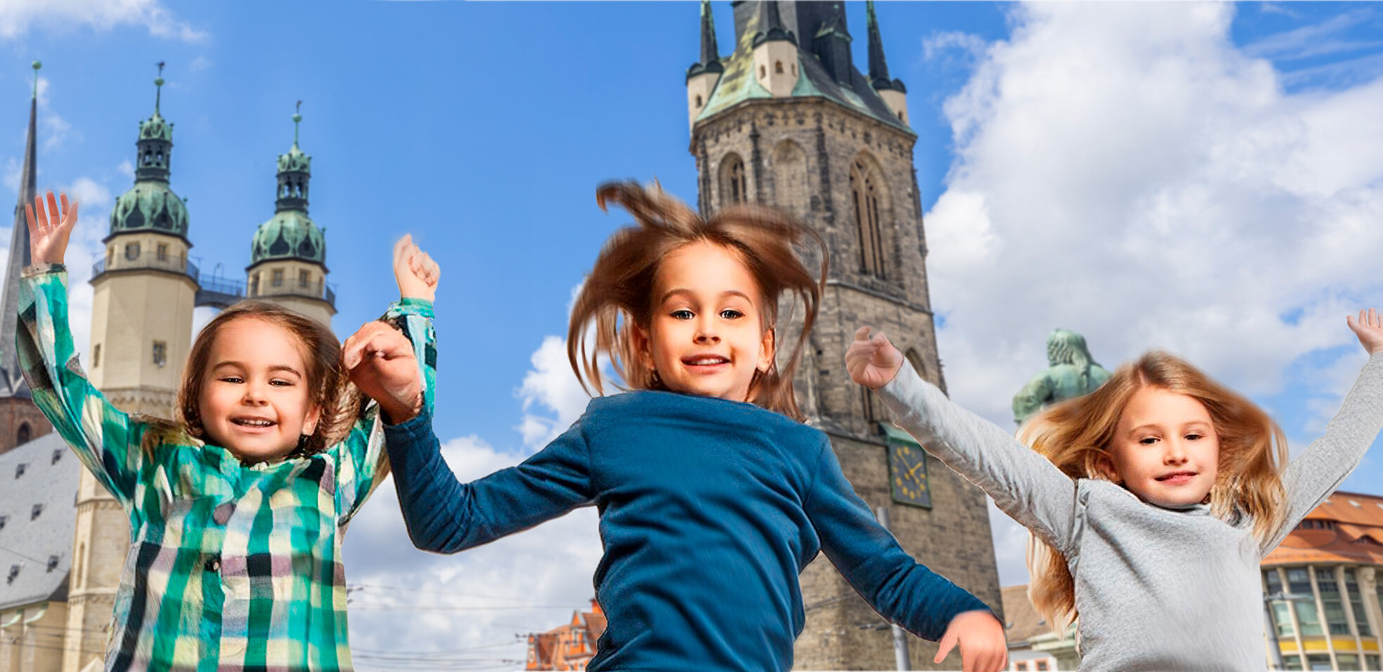 Hüpfende Kinder vor Halle-Silhouette