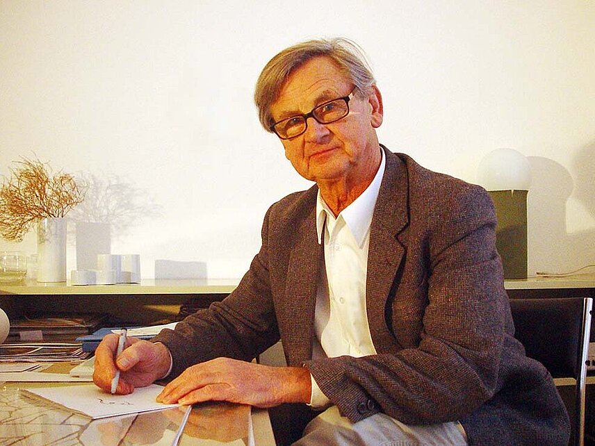 Rudolf Horn am Schreibtisch